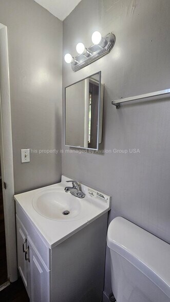 Building Photo - 9504 Evesham Rd