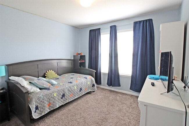 Building Photo - 4019 Spurwing Ln