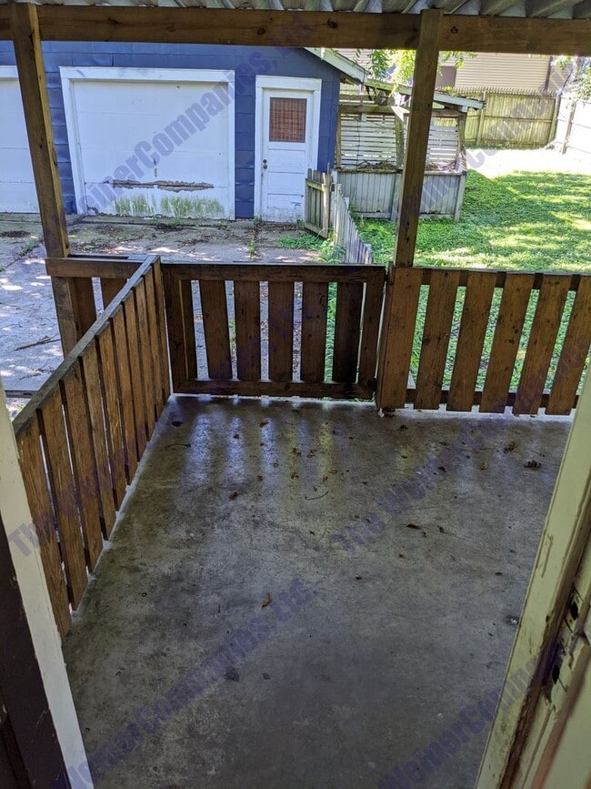 Building Photo - Available August 2026!