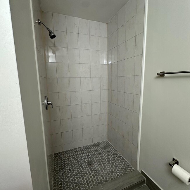 Building Photo - 3620 NW 9th St