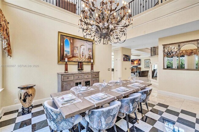 Building Photo - 625 Poinciana Dr