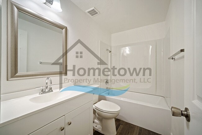 Building Photo - 2850 N Francis St