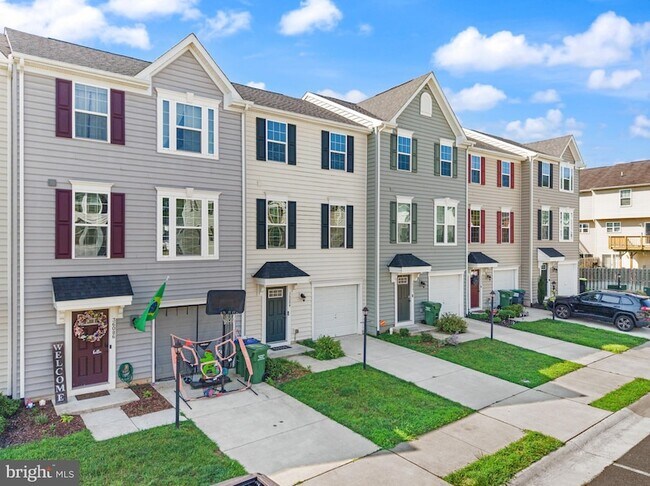 Building Photo - 36084 Fawn Ln