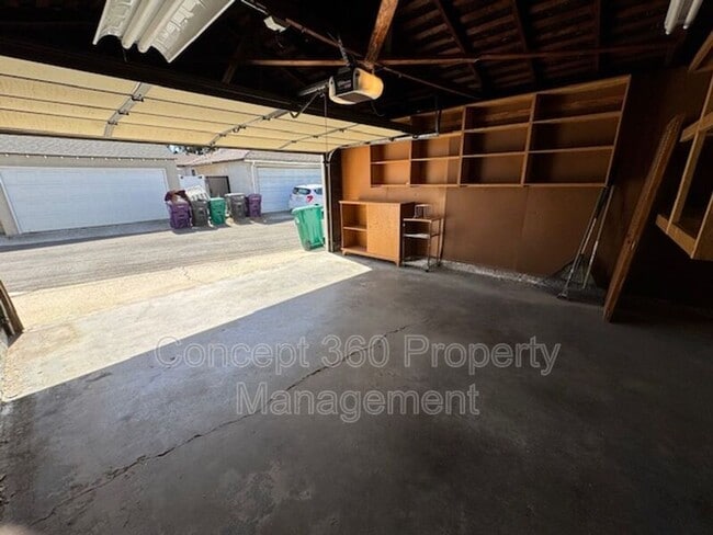 Building Photo - 5228 E Brittain St
