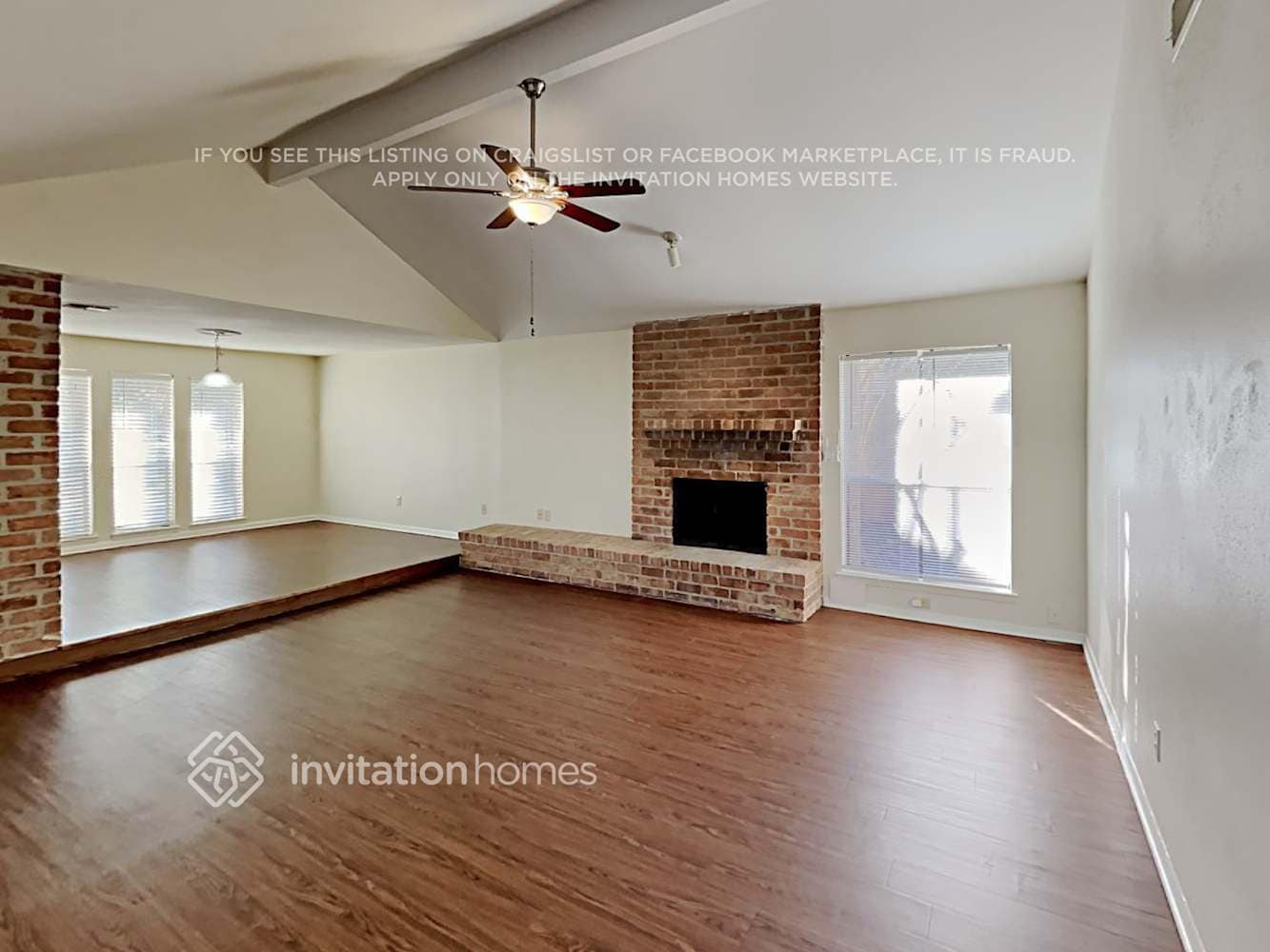 Building Photo - 15834 Fox Springs Dr
