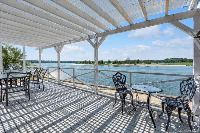 Building Photo - 286 Towd Point Rd