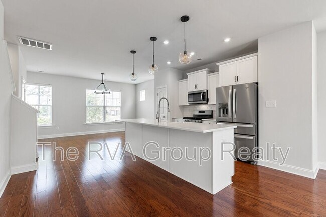 Building Photo - 6448 Cassia Loop