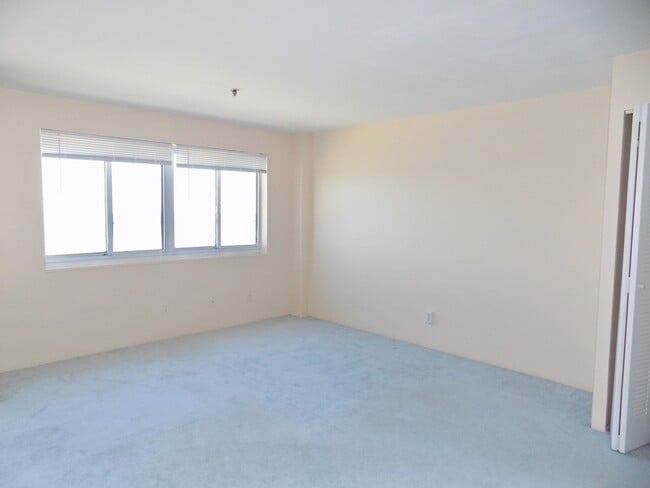 Building Photo - 510 Revere Beach Blvd