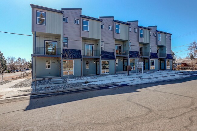 Building Photo - 11518 W 16th Ave