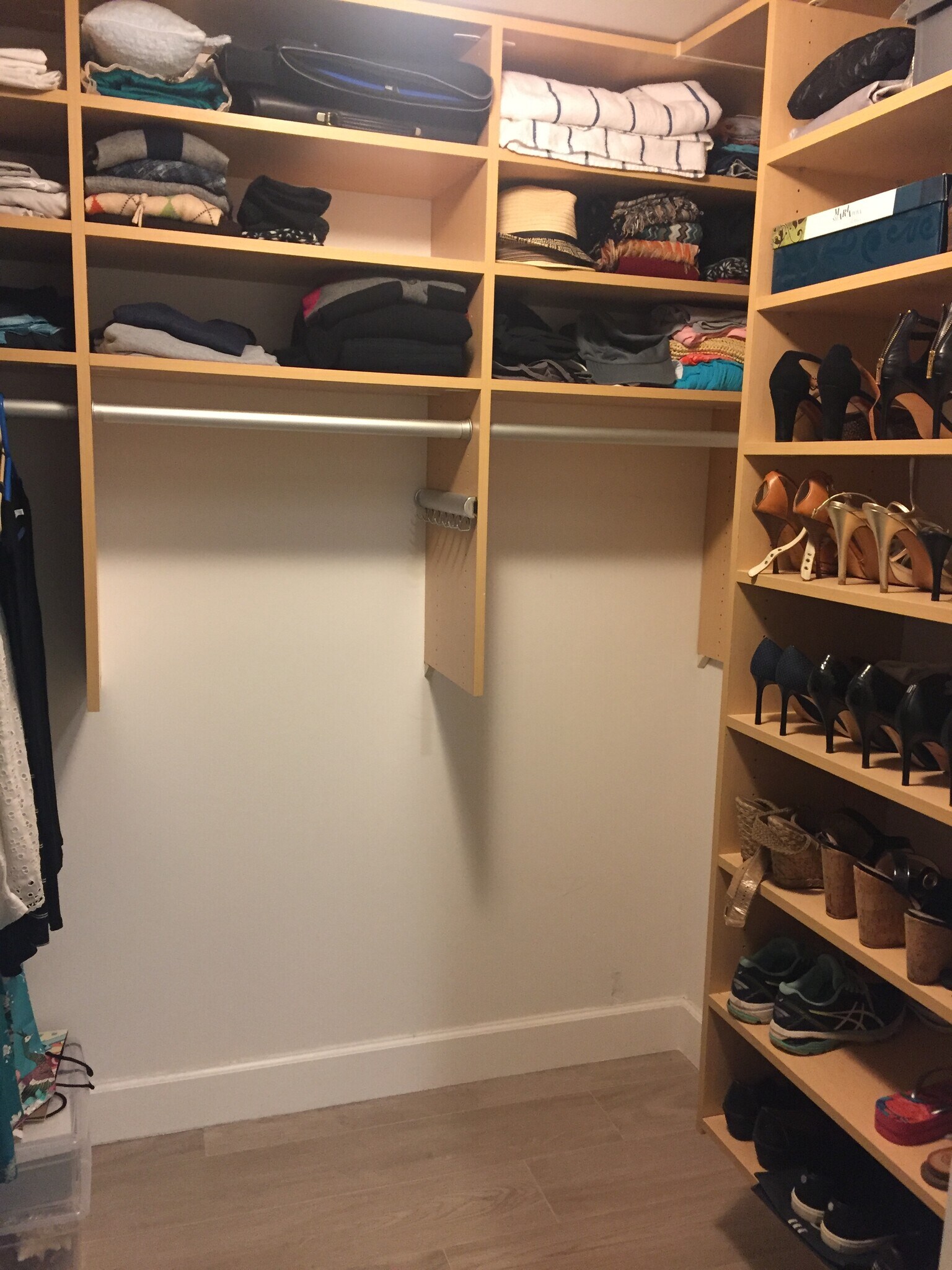 closet #1 - 2475 Brickell Ave