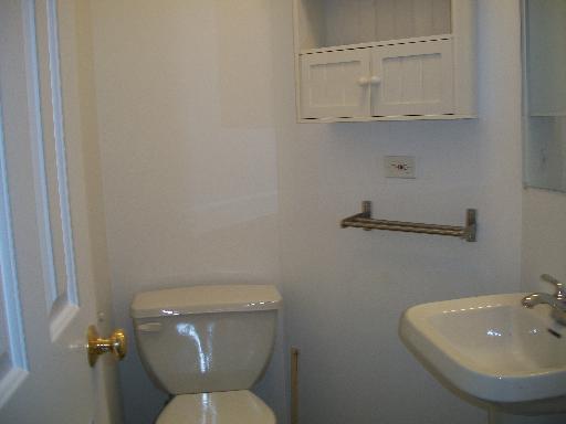 Building Photo - 431 S Harvey Ave