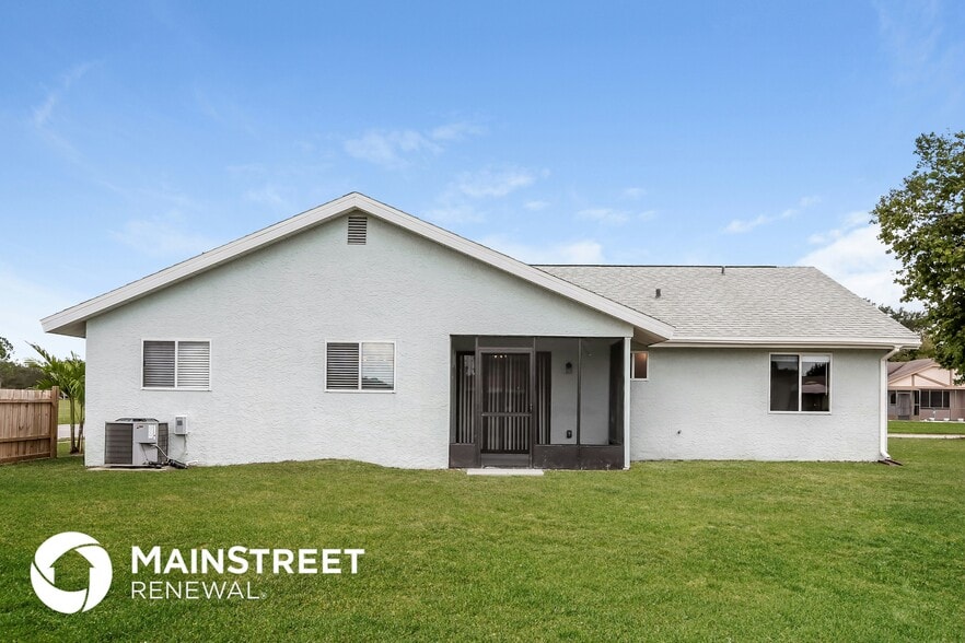 Building Photo - 7509 Mesa St