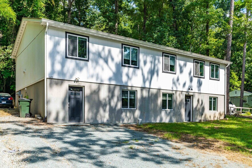 Building Photo - 1607 Old Oxford Rd