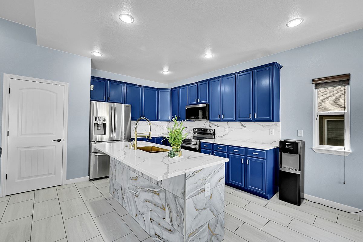 Building Photo - 6829 Juniper Ct