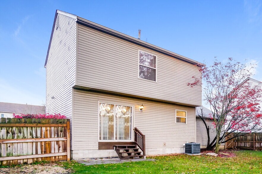 Building Photo - 490 Durham Ln