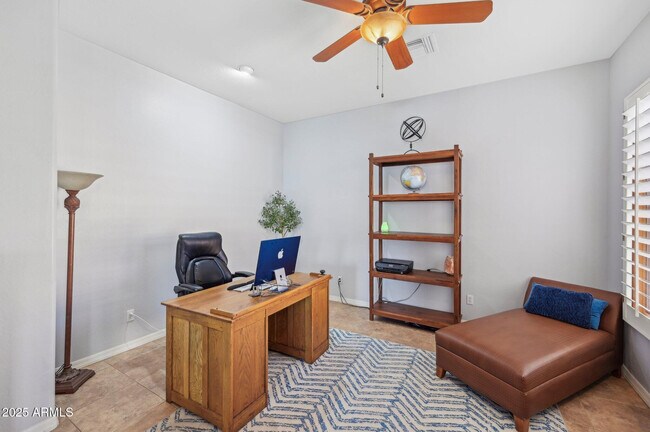 Building Photo - 351 N Cloverfield Cir