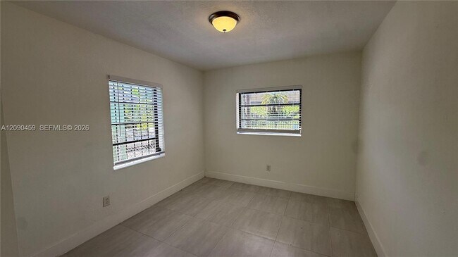 Building Photo - 8125 NW 6th Ave