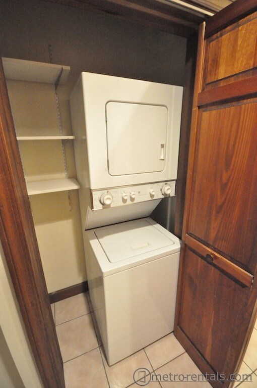 In Unit Stacked Washer & Dryer - 39 E Russell St