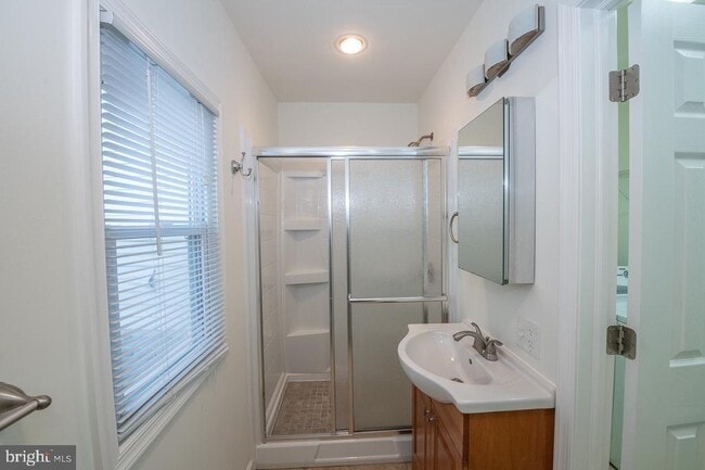 Building Photo - 4707 Smick St