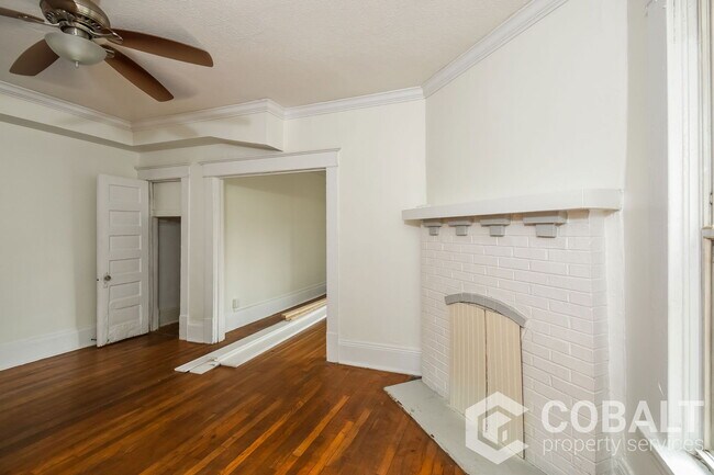 Building Photo - 1480 S Gordon St SW