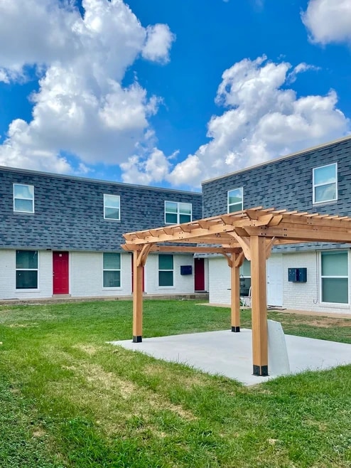 Building Photo - Rose Street Apartments