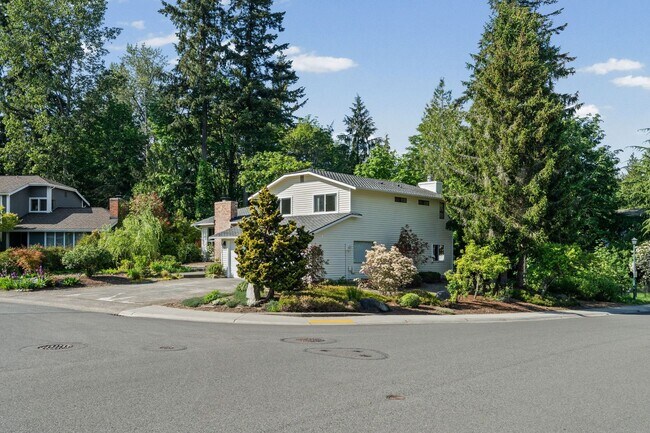 Building Photo - 15932 SE 166th Pl