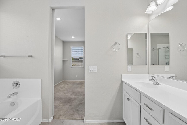 Building Photo - 17766 W Granite View Dr