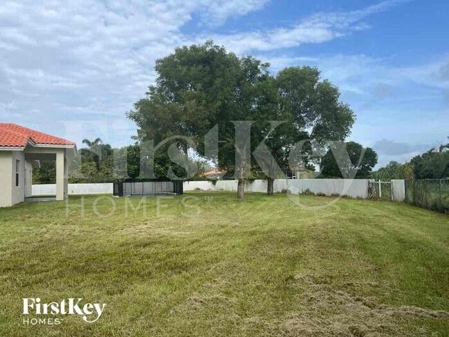 Building Photo - 16498 SW 288th Ln