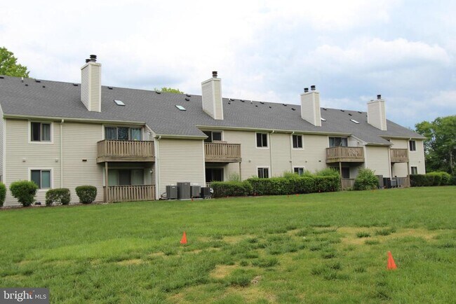 Building Photo - 1112 Aspen Dr