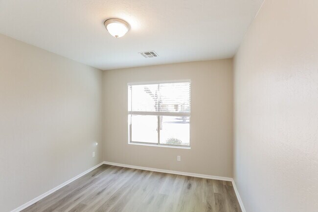 Building Photo - 6321 W Toronto Way