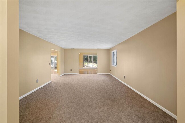 Building Photo - 1102 Mourning Dove Dr