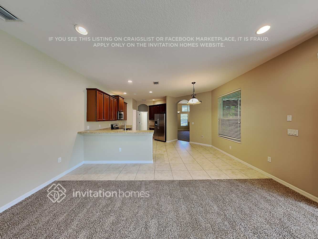 Building Photo - 12423 25th Ct E