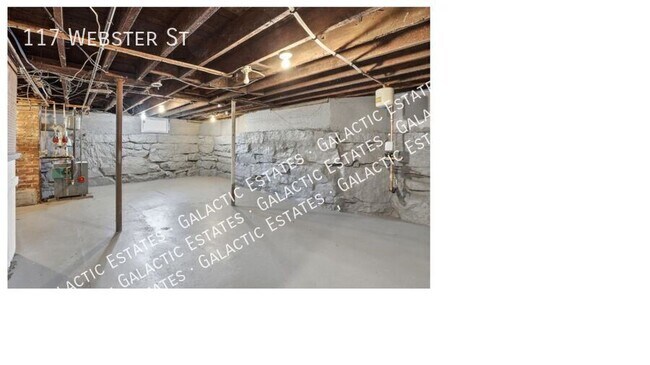 Building Photo - 117 Webster St