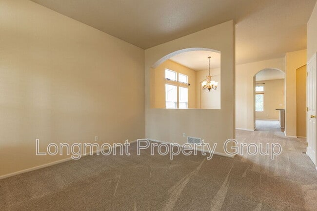 Building Photo - 1404 Tonkin Pl