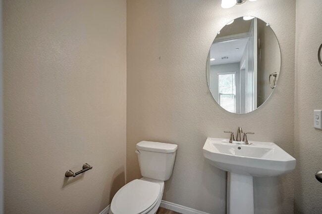 Building Photo - 780 Aurora Vale Pl