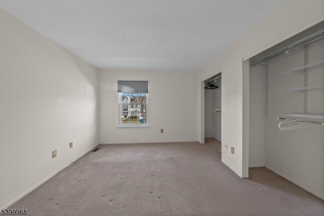 Building Photo - 1 Almond Dr