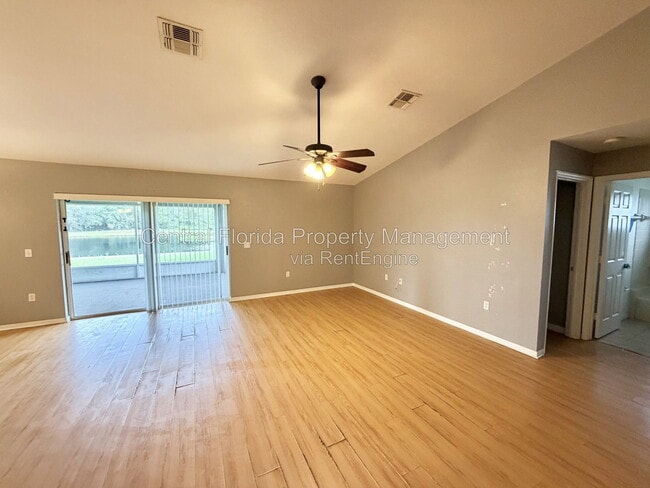 Building Photo - 3805 Springlake Village Ct