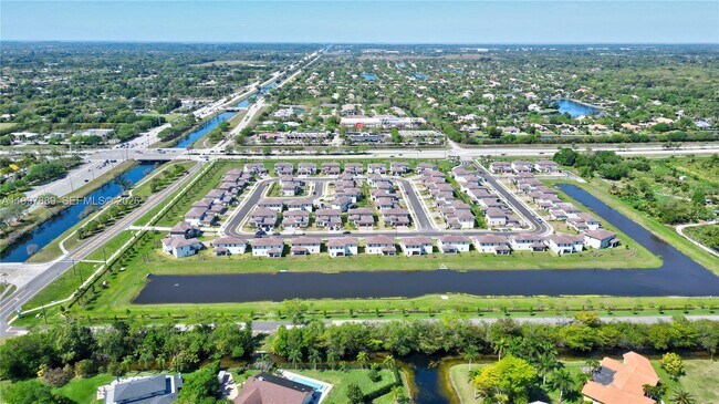 Building Photo - 4390 SW 122nd Terrace