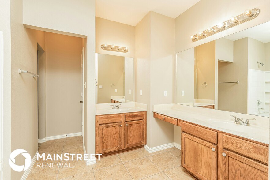 Building Photo - 287 Edison Ln