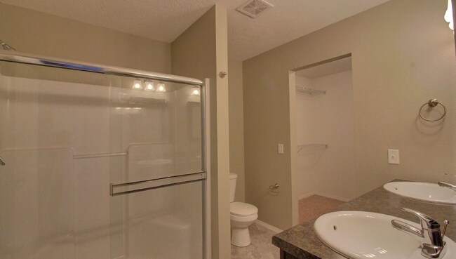 Building Photo - Willard School District - 3 bedroom home with a fenced in yard