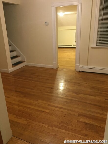 Building Photo - 6 Lincoln Ave