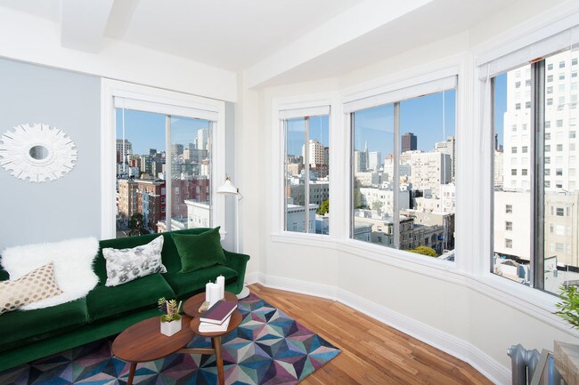 Building Photo - 455 Hyde