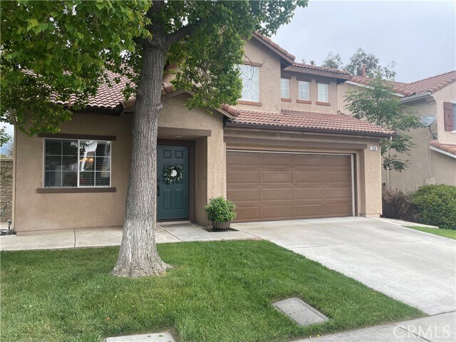 Building Photo - 130 Tamarack Dr
