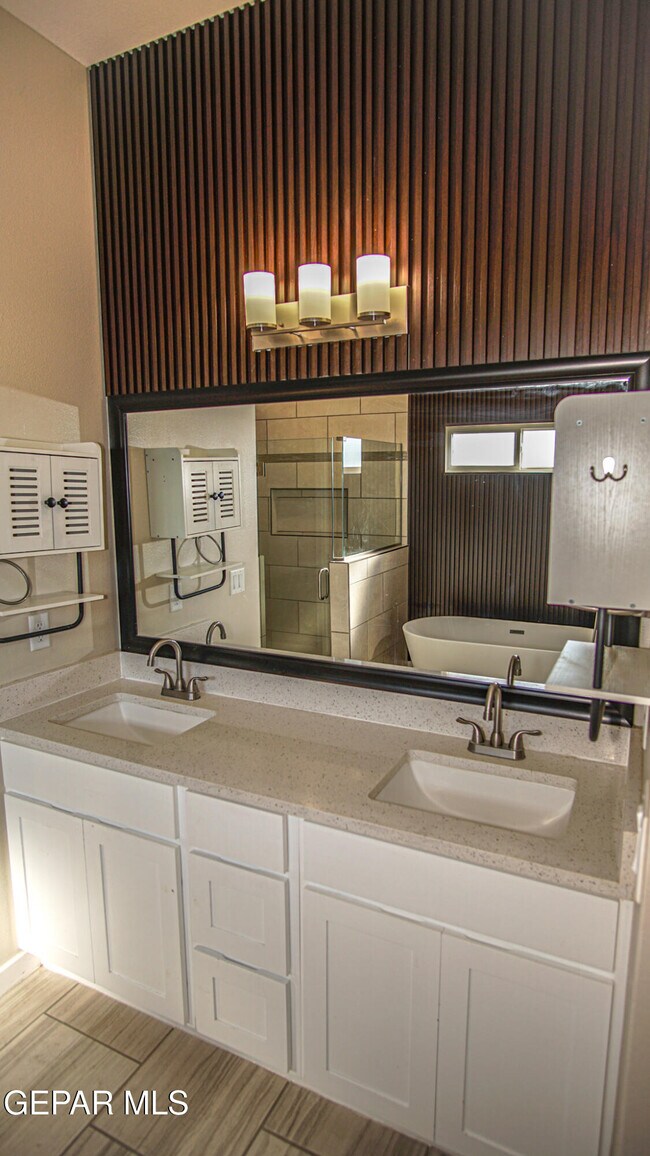 Building Photo - 7788 Enchanted Falcon Ln