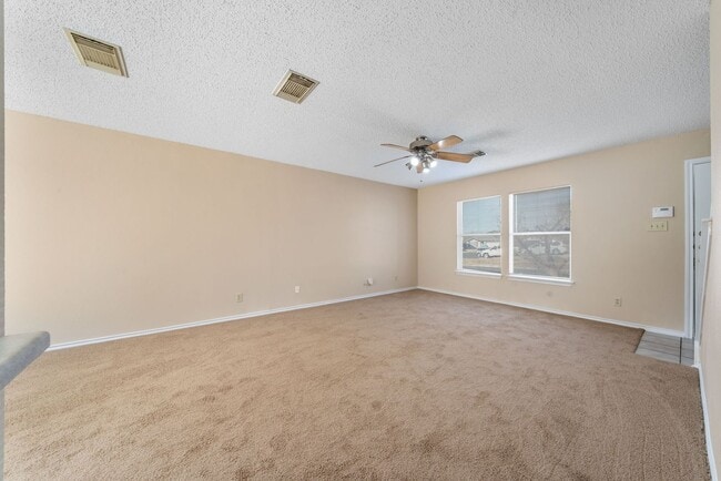 Building Photo - 7038 Cole Creek Dr