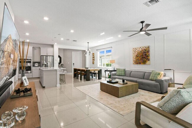 Building Photo - 3558 Haldin Pl