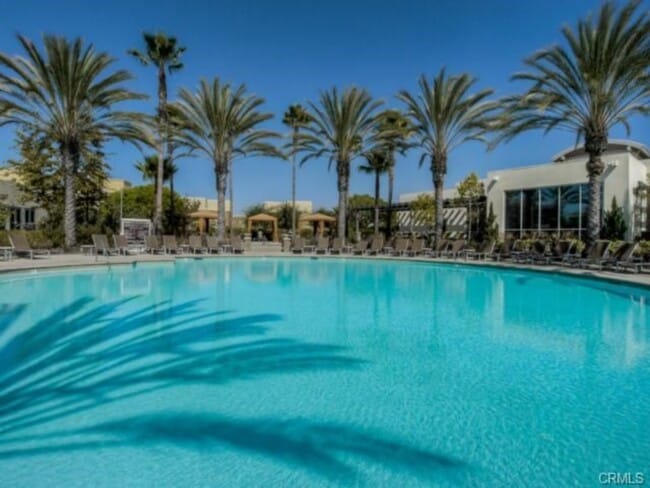 Building Photo - 5565 Ocean