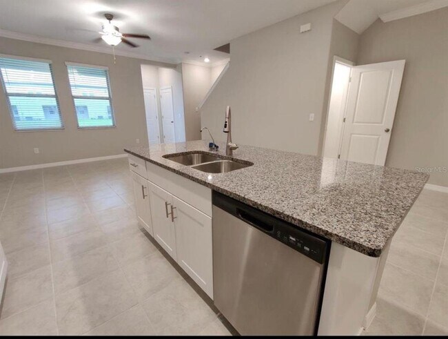 Building Photo - 31894 BLUE PASSING Loop