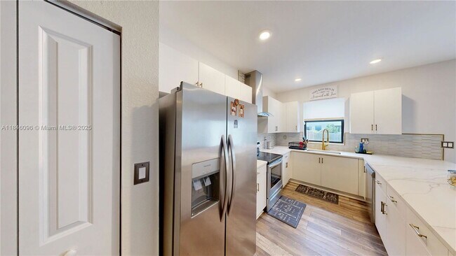 Building Photo - 25448 SW 108th Ave