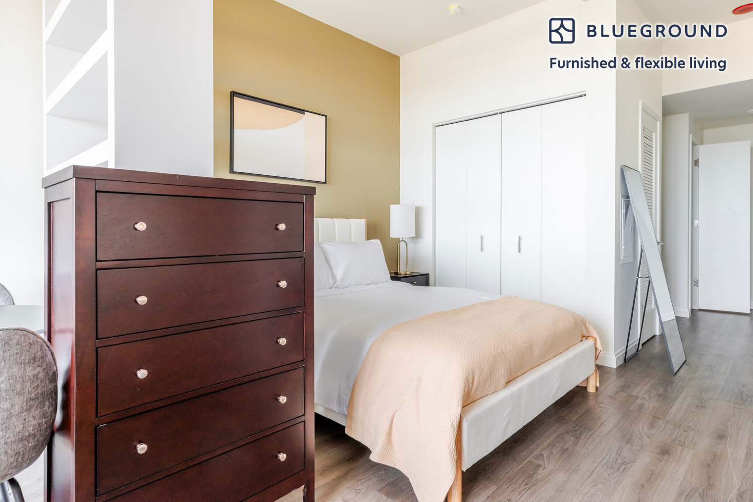 Building Photo - 1000 S Michigan Ave